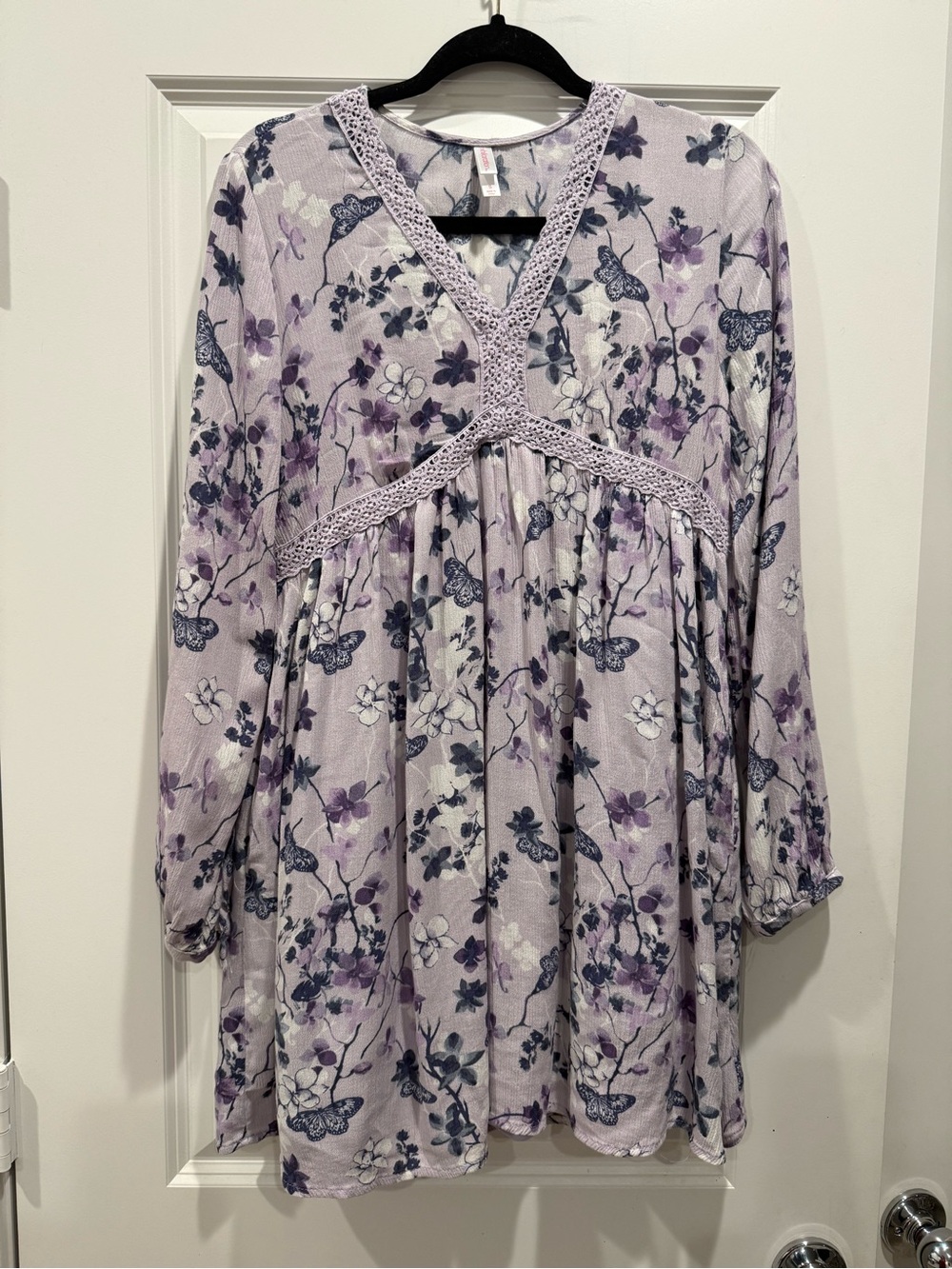 Xhilaration Lavender Floral Crochet-Trim Long Sleeve Dress